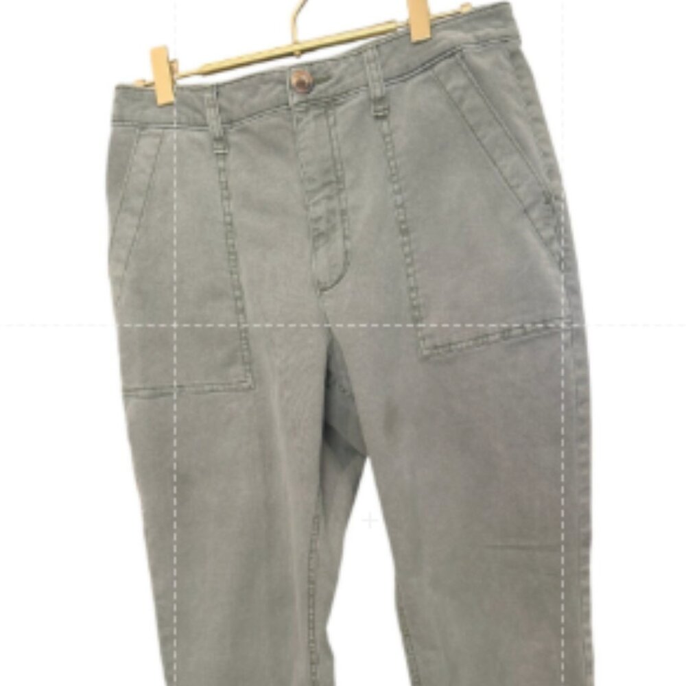 Old Navy Olive Green Twill Cargo Pants Women's Size 4 EUC - Picture 2 of 7